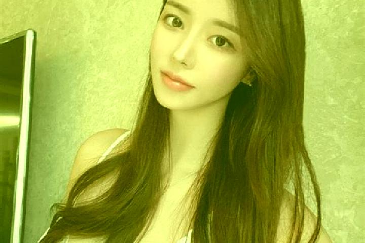Sofia, 29 — Escort in Dabaizhuang, China