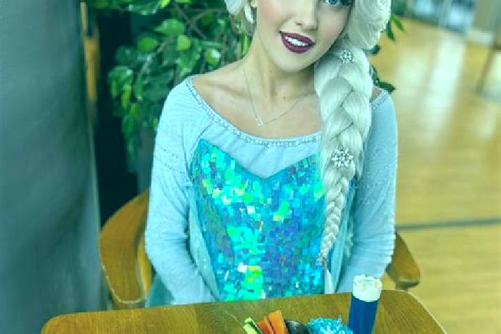 Sofia, 29 — Escort in Standlake, United Kingdom
