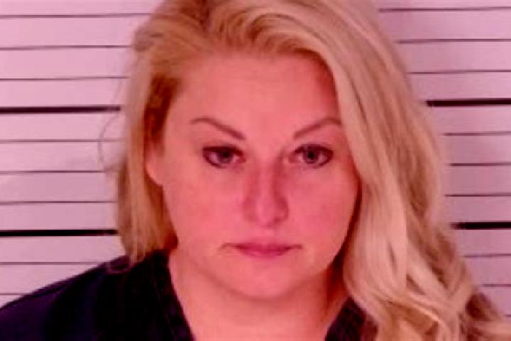 Sofia, 29 — Escort in Whitesburg, United States