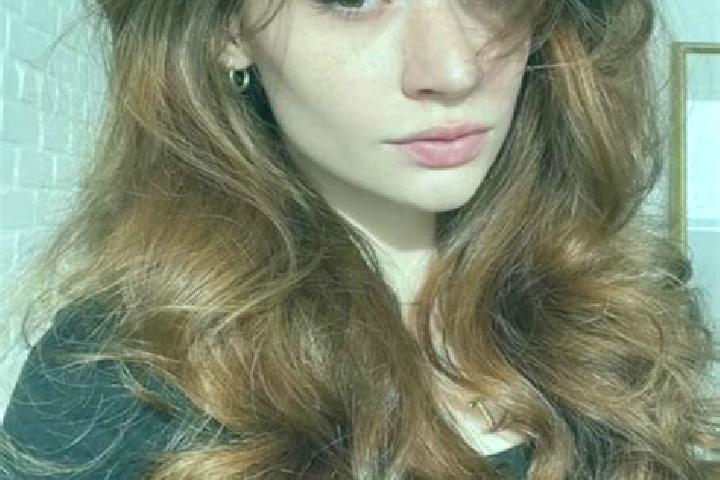 Sofia, 30, a auburn hazel-eyed caucasian companion based in Wuelflingen (Kreis 6). Offering Domination, Fetish, Tantra, Dinner Date, Couples. Available for i...