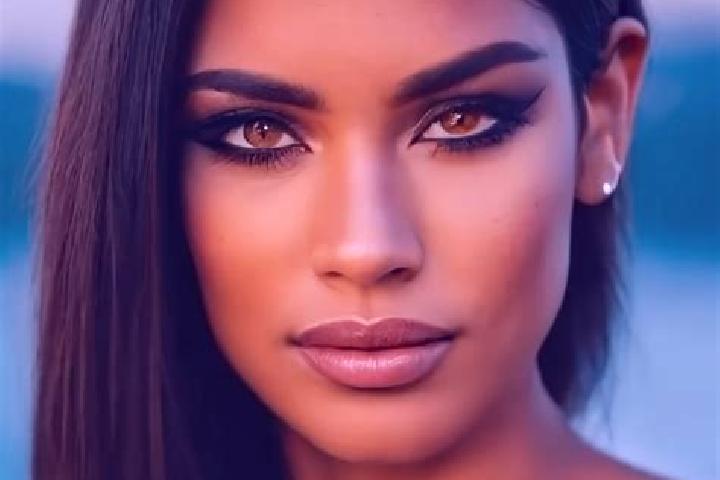 Sofia, 30, a black brown-eyed latina companion based in Bawhan. Offering Massage, Prostate Massage, Roleplay. Available for incall and outcall, day and eveni...