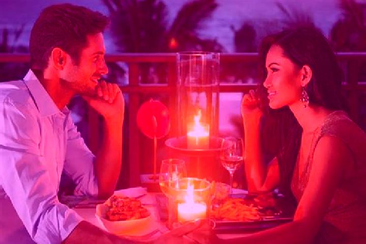 Sofia, 30, a red grey-eyed european companion based in Cerrik. Offering Massage, Couples, Dinner Date. Available for incall and outcall, day and evening dates.