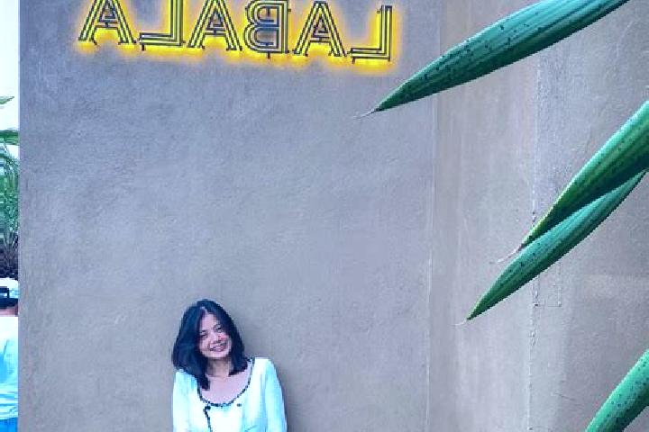 Sofia, 30 — Escort in Labala, Indonesia