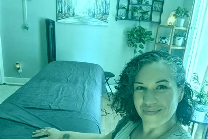 Sofia, 31, a black grey-eyed slavic companion based in Watkins. Offering A-Level, Dinner Date, Massage, Overnight. Available for incall and outcall, day and ...