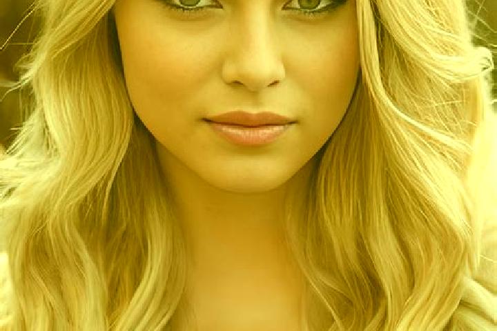 Sofia, 31, a blonde hazel-eyed ebony companion based in Sosuvka. Offering Erotic Massage, Party Girl, Deep French Kissing, A-Level. Available for incall and ...
