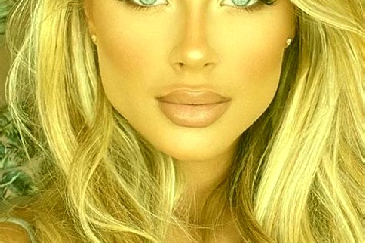 Sofia, 31, a blonde hazel-eyed latina companion based in Monasterace. Offering Fetish, Roleplay, GFE. Available for incall and outcall, day and evening dates.