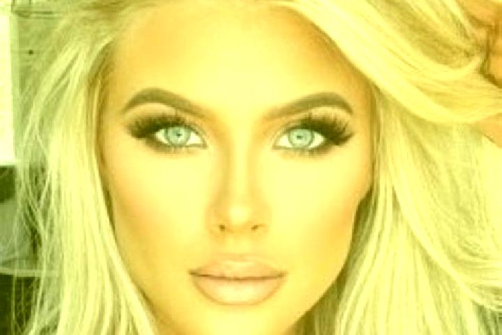 Sofia, 31, a platinum blonde dark-eyed mixed companion based in Prigor. Offering Massage, Dinner Date, BDSM. Available for incall and outcall, overnight book...
