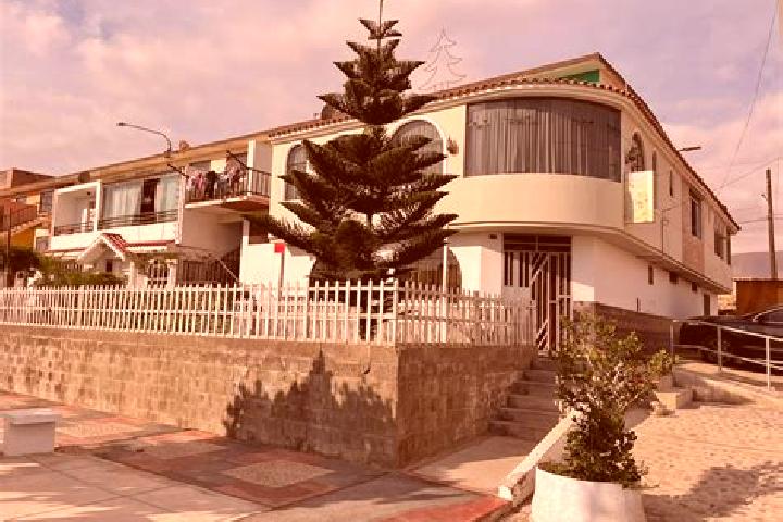 Sofia, 31 — Escort in Pacocha, Peru