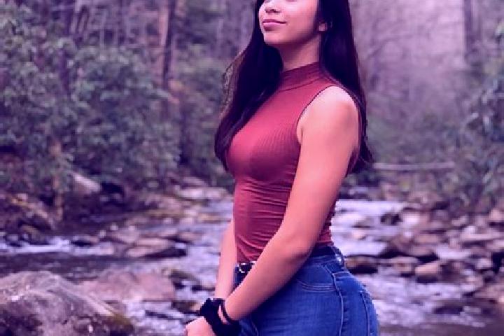 Sofia, 31 — Escort in Qisha, China
