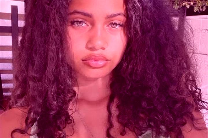 Sofia, 32, a black green-eyed mixed companion based in Dajiang. Offering Fetish, Duos, Erotic Massage. Available for incall and outcall, overnight bookings a...