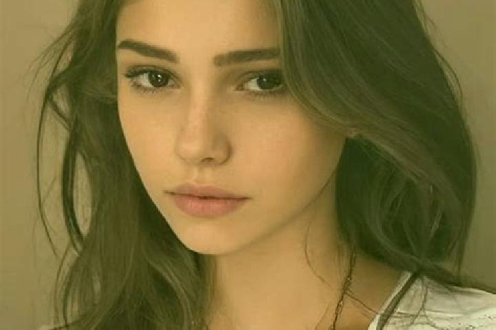 Sofia, 32, a chestnut grey-eyed slavic companion based in Bhadgaon. Offering Erotic Massage, Girlfriend Experience, Prostate Massage. Available for incall an...