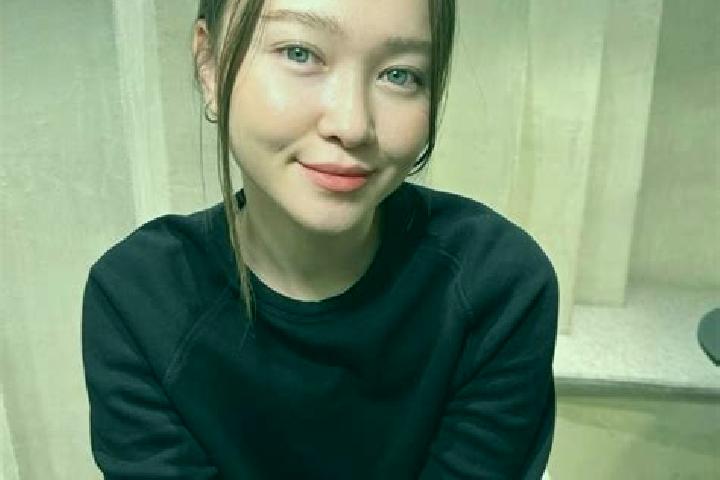 Sofia, 32, a dark blonde blue-eyed asian companion based in Bad Bibra. Offering Prostate Massage, CIM, Striptease. Available for incall and outcall, day and ...