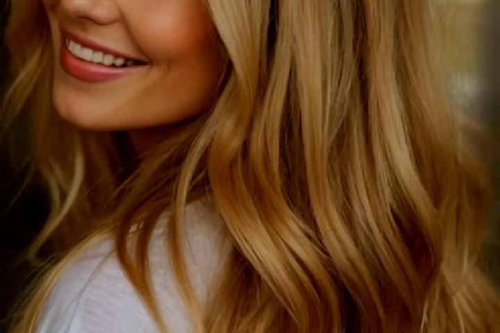 Sofia, 32, a dark blonde hazel-eyed caucasian companion based in Santana. Offering OWO, CIM, Tantra. Available for incall and outcall, day and evening dates.