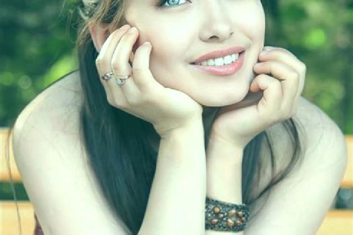 Sofia, 32, a red blue-eyed asian companion based in Hrastelnica. Offering Party Girl, CIM, Tantra. Available for incall and outcall, day and evening dates.