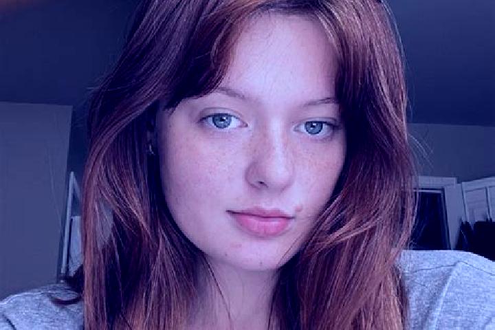 Sofia, 32, a red brown-eyed european companion based in Peureulak. Offering Roleplay, Overnight, Tantra. Available for incall and outcall, day and evening da...