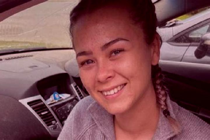 Sofia, 32 — Escort in Dawson Creek, Canada