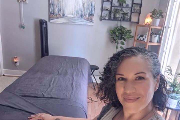 Sofia, 33, a auburn amber-eyed latina companion based in Grncari. Offering Couples, Overnight, Domination, Erotic Massage. Available for incall and outcall, ...