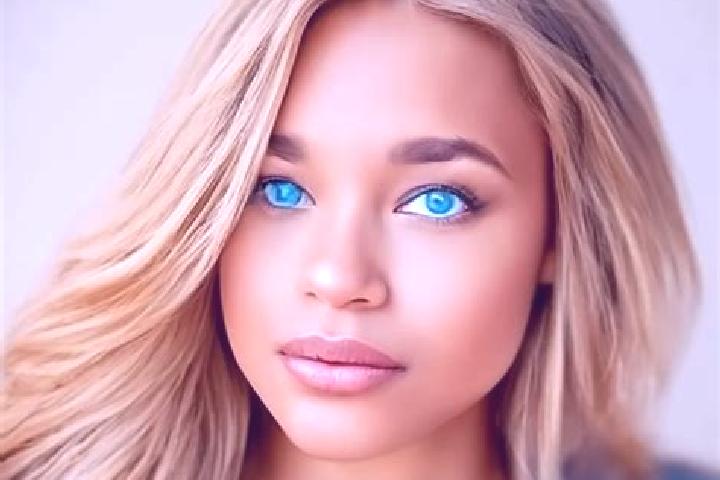 Sofia, 33, a blonde blue-eyed latina companion based in Dajinggou. Offering BDSM, Deep French Kissing, Tantra, Roleplay. Available for incall and outcall, da...