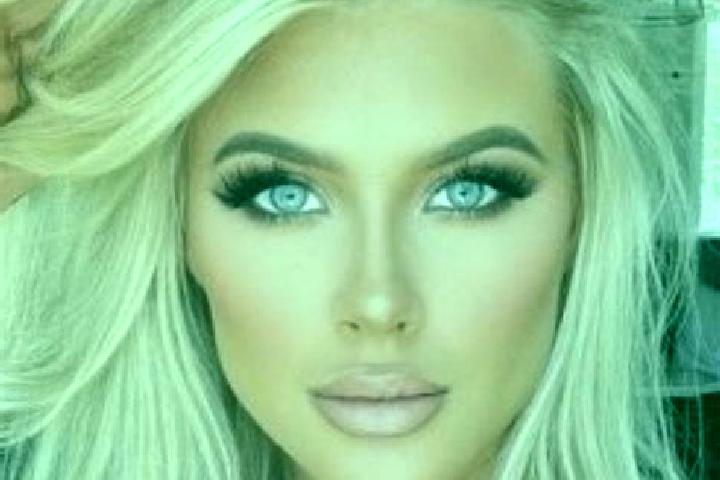 Sofia, 33, a platinum blonde blue-eyed middle eastern companion based in Castro. Offering Duos, Prostate Massage, Tantra, Erotic Massage, Dinner Date. Availa...