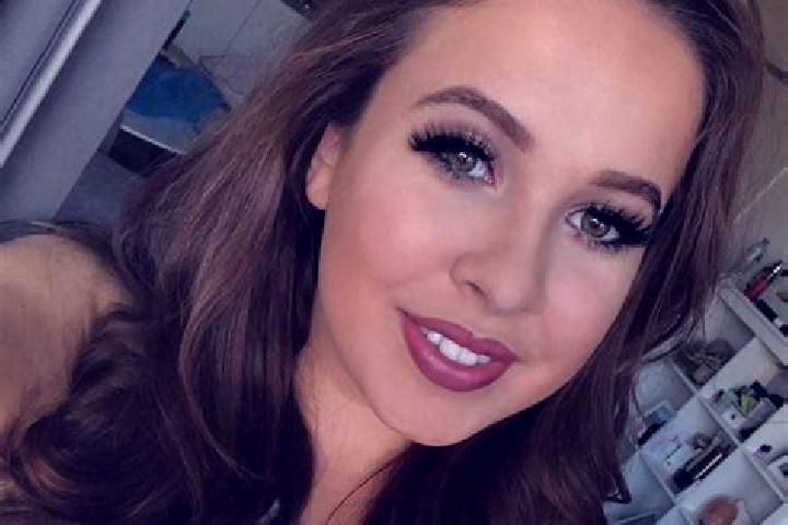 Sofia, 33, a red grey-eyed mediterranean companion based in Dvortsy. Offering A-Level, Overnight, Striptease. Available for incall and outcall, day and eveni...
