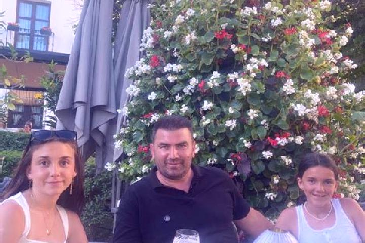 Sofia, 33 — Escort in Lunca Corbului, Romania