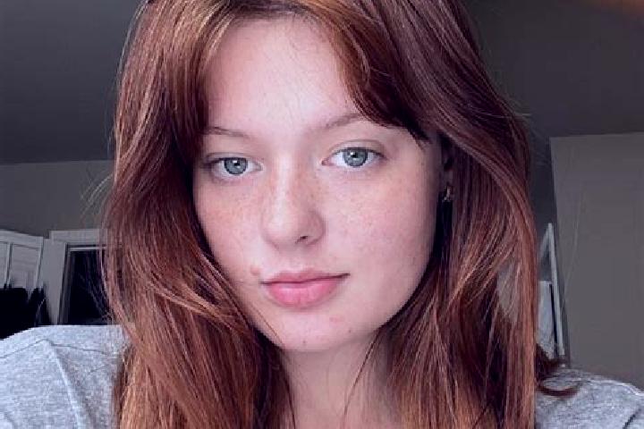 Sofia, 34, a auburn hazel-eyed caucasian companion based in Strellc i Eperm. Offering CIM, Fetish, Massage, Overnight, Deep French Kissing. Available for inc...