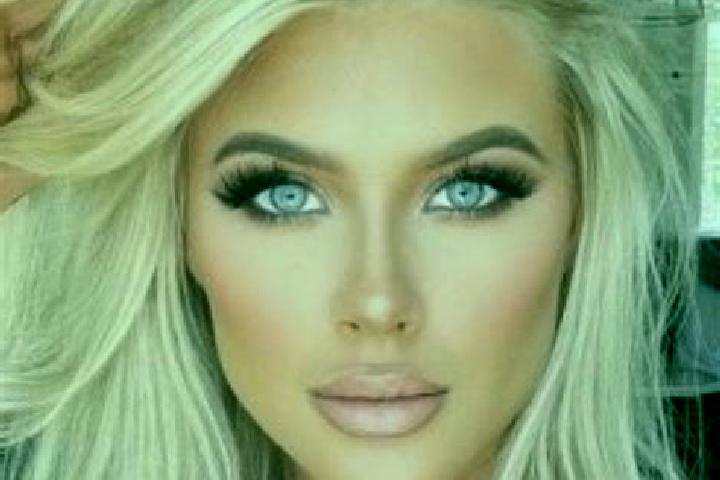 Sofia, 34, a platinum blonde dark-eyed caribbean companion based in Broughton Astley. Offering Roleplay, Striptease, Tantra. Available for incall and outcall...