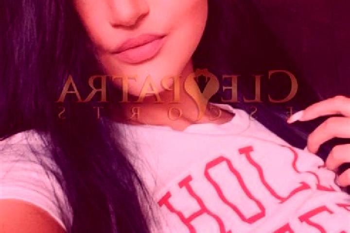 Sofia, 34, a red dark-eyed european companion based in Tiandiba. Offering 69, Tantra, OWO, Roleplay, Fetish. Available for incall and outcall, day and evenin...