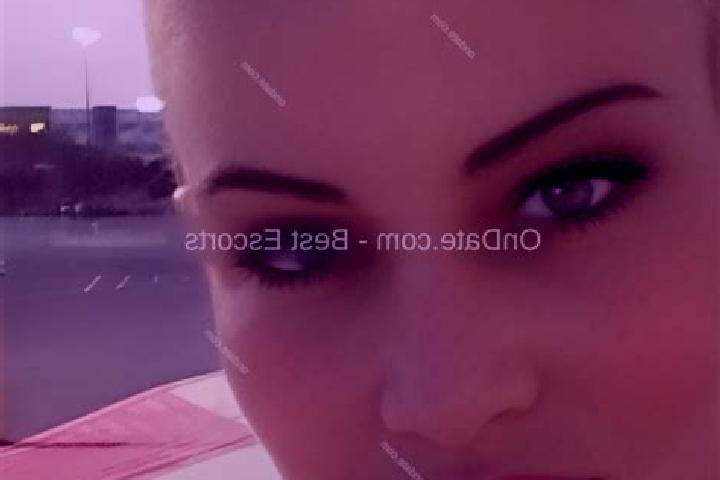 Sofia, 34 — Escort in Hometown, United States