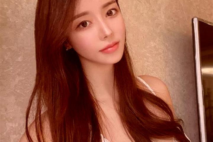 Sofia, 34 — Escort in Sheshu, China