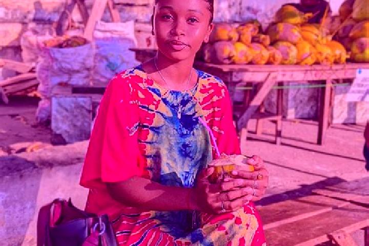 Sofia, 35 — Escort in Belize, Angola