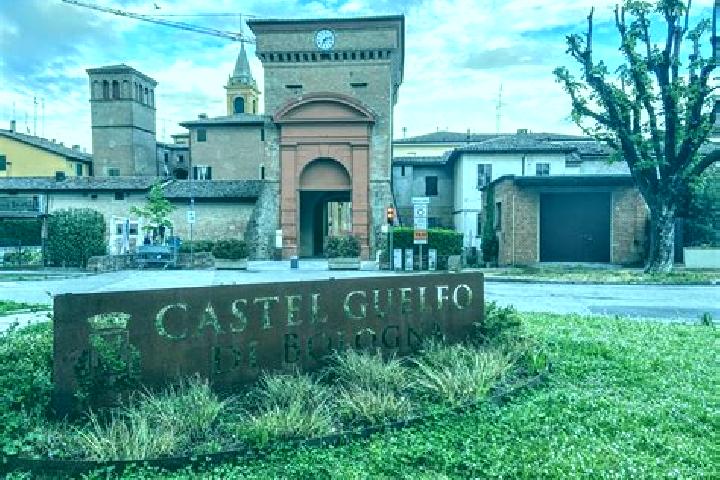 Sofia, 35 — Escort in Castel Guelfo di Bologna, Italy