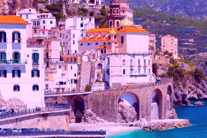 Sofia, 35 — Escort in Farfengo, Italy
