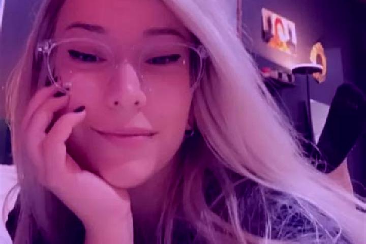 Sofia, 36, a blonde grey-eyed indian companion based in Paracatu. Offering Massage, Deep French Kissing, CIM, GFE, Girlfriend Experience. Available for incal...
