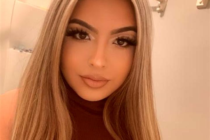 Sofia, 36, a blonde grey-eyed latina companion based in Aksakovo. Offering Fetish, Erotic Massage, Roleplay, BDSM. Available for incall and outcall, day and ...