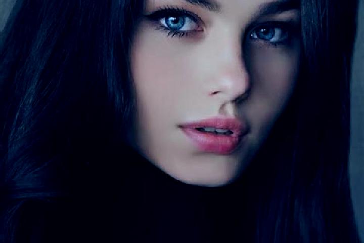 Sofia, 36, a brunette amber-eyed slavic companion based in San Mateo Almomoloha. Offering 69, Tantra. Available for incall and outcall, day and evening dates.