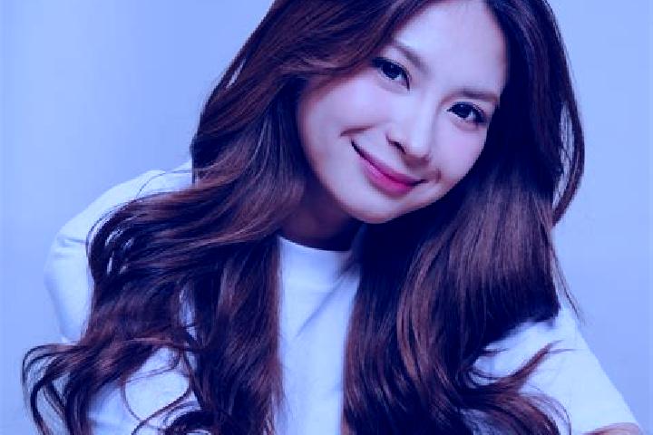 Sofia, 36 — Escort in Bundoc, Philippines