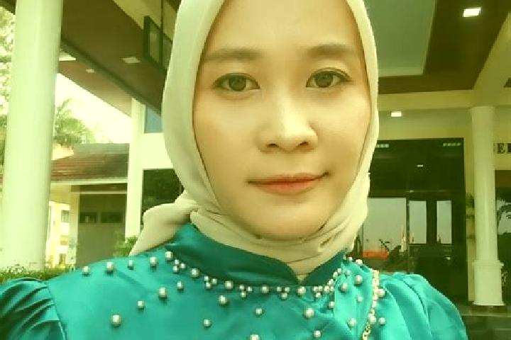 Sofia, 36 — Escort in Kasreman Wetan, Indonesia