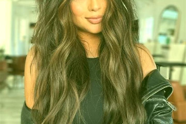 Sofia, 37, a brunette dark-eyed slavic companion based in Erandio. Offering Dinner Date, 69, Striptease. Available for incall and outcall, day and evening da...