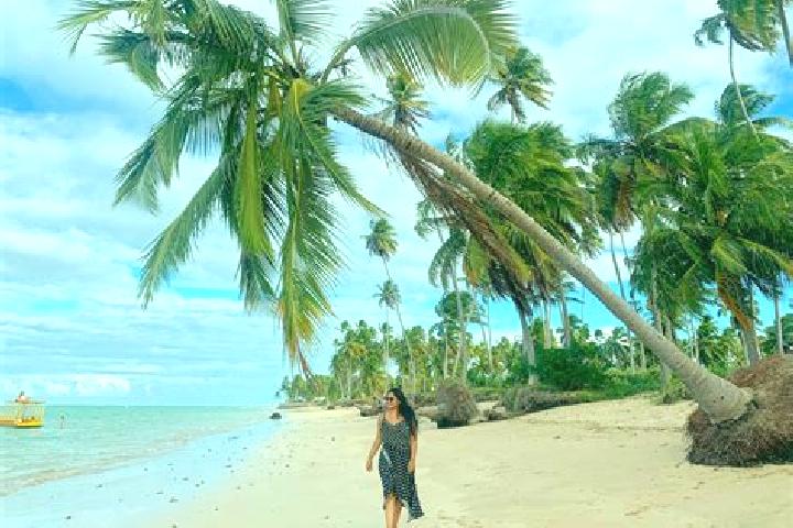 Sofia, 37, a red green-eyed indian companion based in Santa Cruz dos Milagres. Offering Deep French Kissing, Girlfriend Experience, Prostate Massage, BDSM, R...
