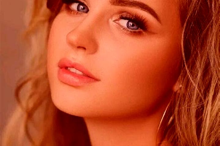 Sofia, 38, a dark blonde blue-eyed ebony companion based in Santa Catalina de Pulan. Offering Travel Companion, Overnight, Fetish, Tantra, Deep French Kissin...