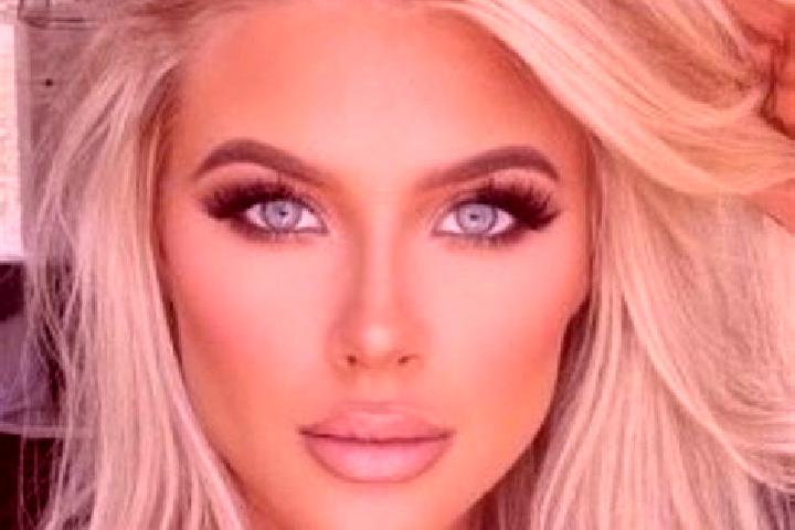 Sofia, 38, a platinum blonde grey-eyed mixed companion based in Rimpar. Offering Duos, Party Girl, Massage, Travel Companion. Available for incall and outcal...