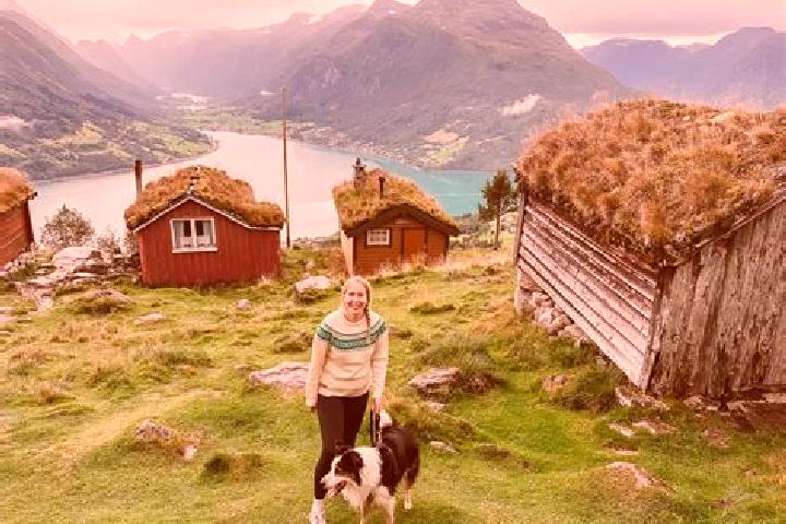 Sofia, 38 — Escort in Sjoholt, Norway