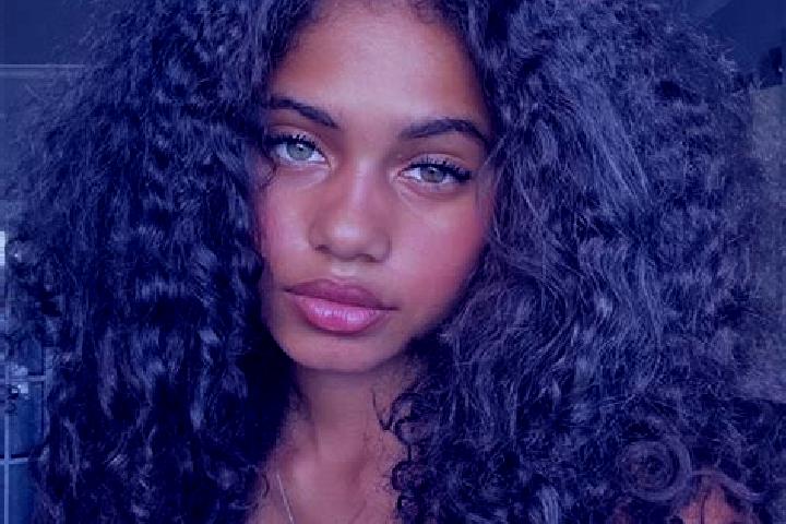 Sofia, 39, a auburn blue-eyed ebony companion based in Ban Nahin. Offering Tantra, Couples, 69, GFE. Available for incall and outcall, overnight bookings ava...
