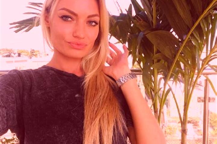 Sofia, 39, a blonde amber-eyed caucasian companion based in Sariego. Offering Deep French Kissing, GFE, Striptease, Domination. Available for incall and outc...