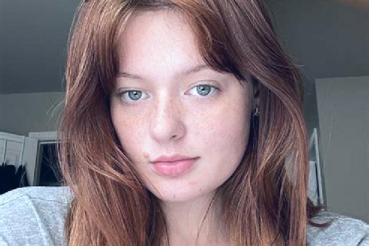 Sofia, 39, a red brown-eyed european companion based in Hontoria de Valdearados. Offering Tantra, BDSM, 69. Available for incall and outcall, day and evening...