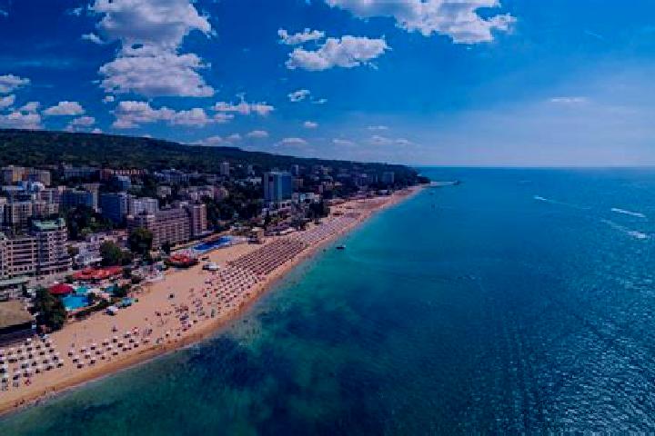 Sofia, 39 — Escort in Zlatni Pyasatsi, Bulgaria
