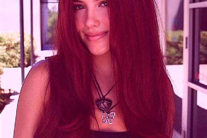 Sophia, 20, a auburn dark-eyed european companion based in Midlothian. Offering Party Girl, Couples, OWO, CIM. Available for incall and outcall, overnight bo...