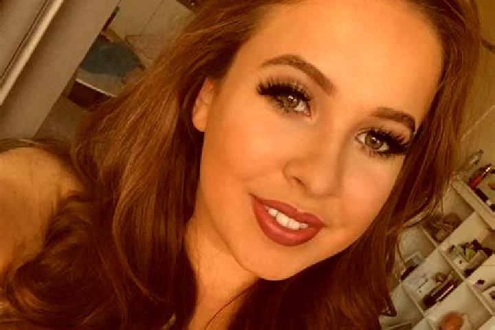 Sophia, 20, a blonde brown-eyed mixed companion based in Great Shefford. Offering CIM, 69, Striptease, Overnight. Available for incall and outcall, day and e...