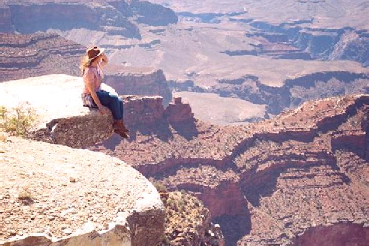 Sophia, 20 — Escort in Hermit Park, Australia